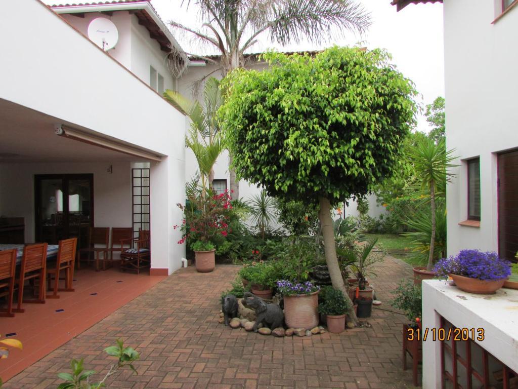 Melkhoutkloof Guest House Outeniqua Strand Buitenkant foto