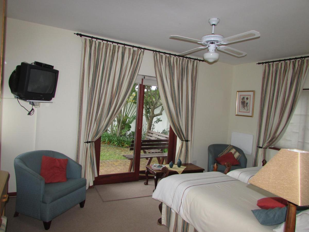 Melkhoutkloof Guest House Outeniqua Strand Buitenkant foto